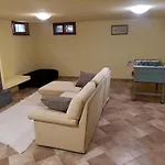 Twetty Villa *
